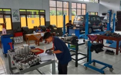 SMKN 1 BANYUANYAR SELALU JUARA
